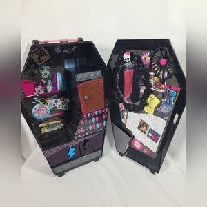 Monster High Fangtastic Coffin Locker 19.5" Storage Carry Case With Mirror